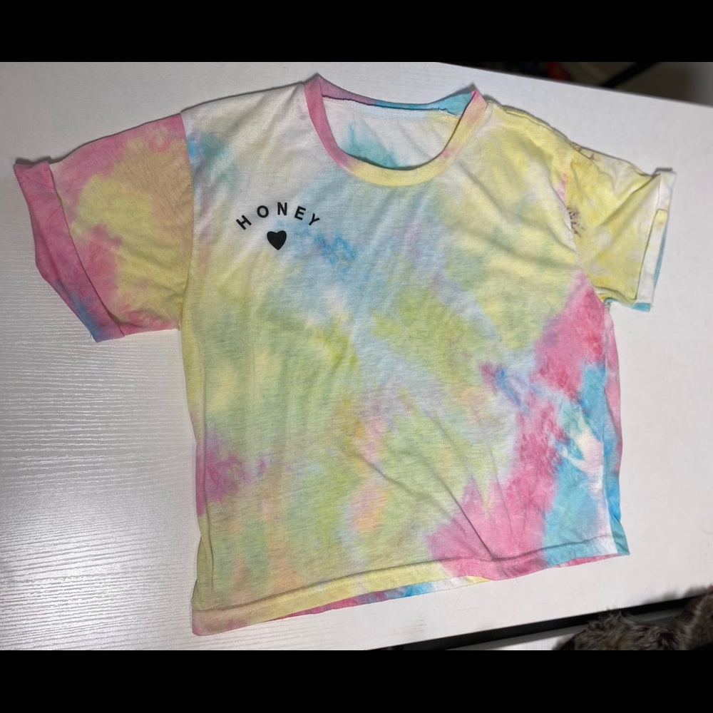(SOLD) Tie dye t-shirt crop top